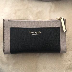 Kate Spade ♠️ wristlet